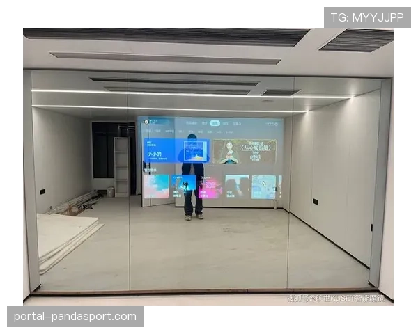 智能健身镜引领家庭体育新潮流 创造居家锻炼场景